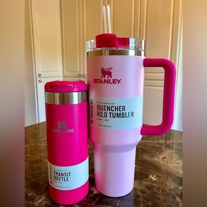 STANLEY 💕 40oz Quencher H2.0 & 16oz AeroLight Transit Bottle coordinating set!